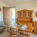 Casa La Cornice Sul Mare * La Caletta